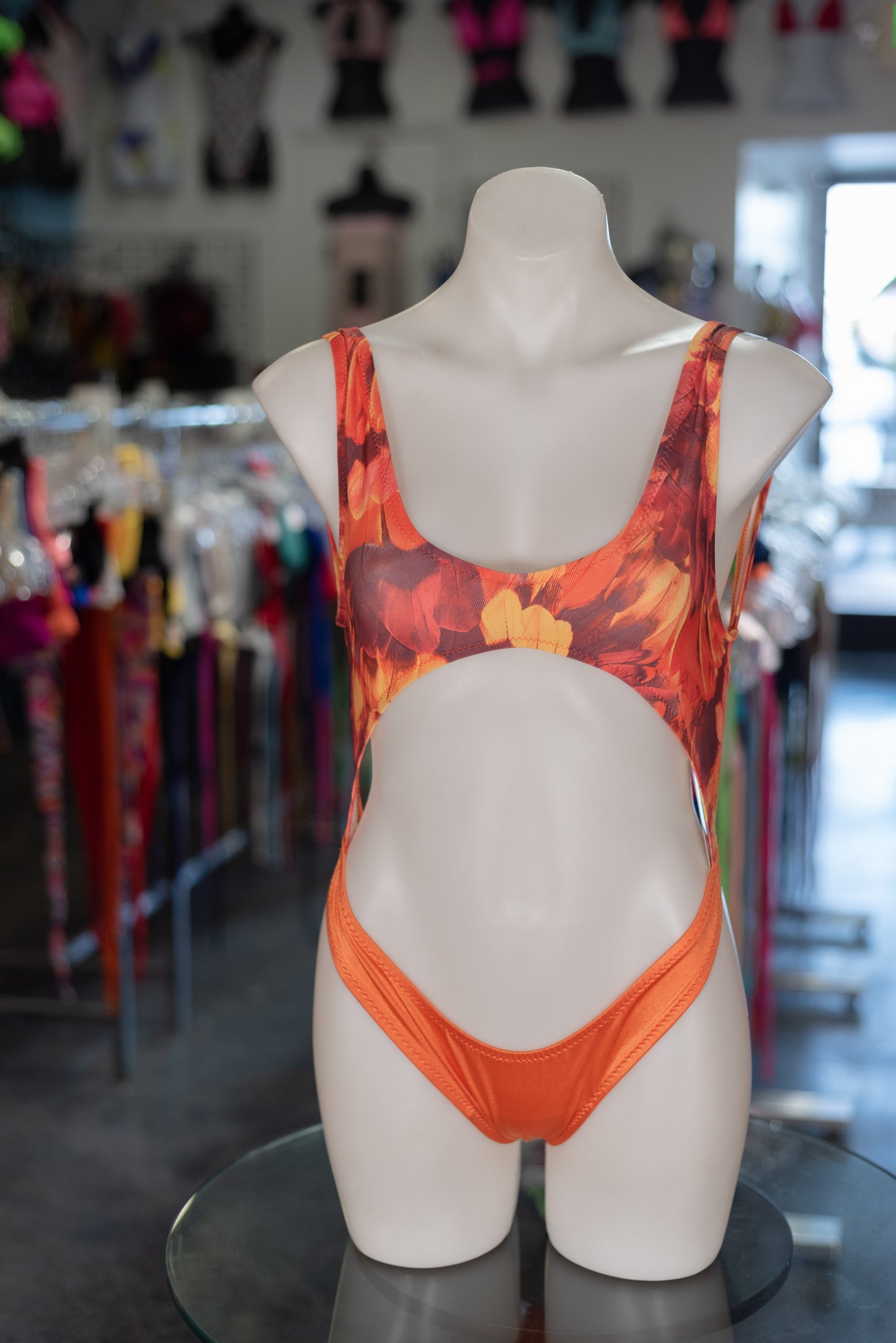 Cut Out Monokini with a Scrunched Booty
